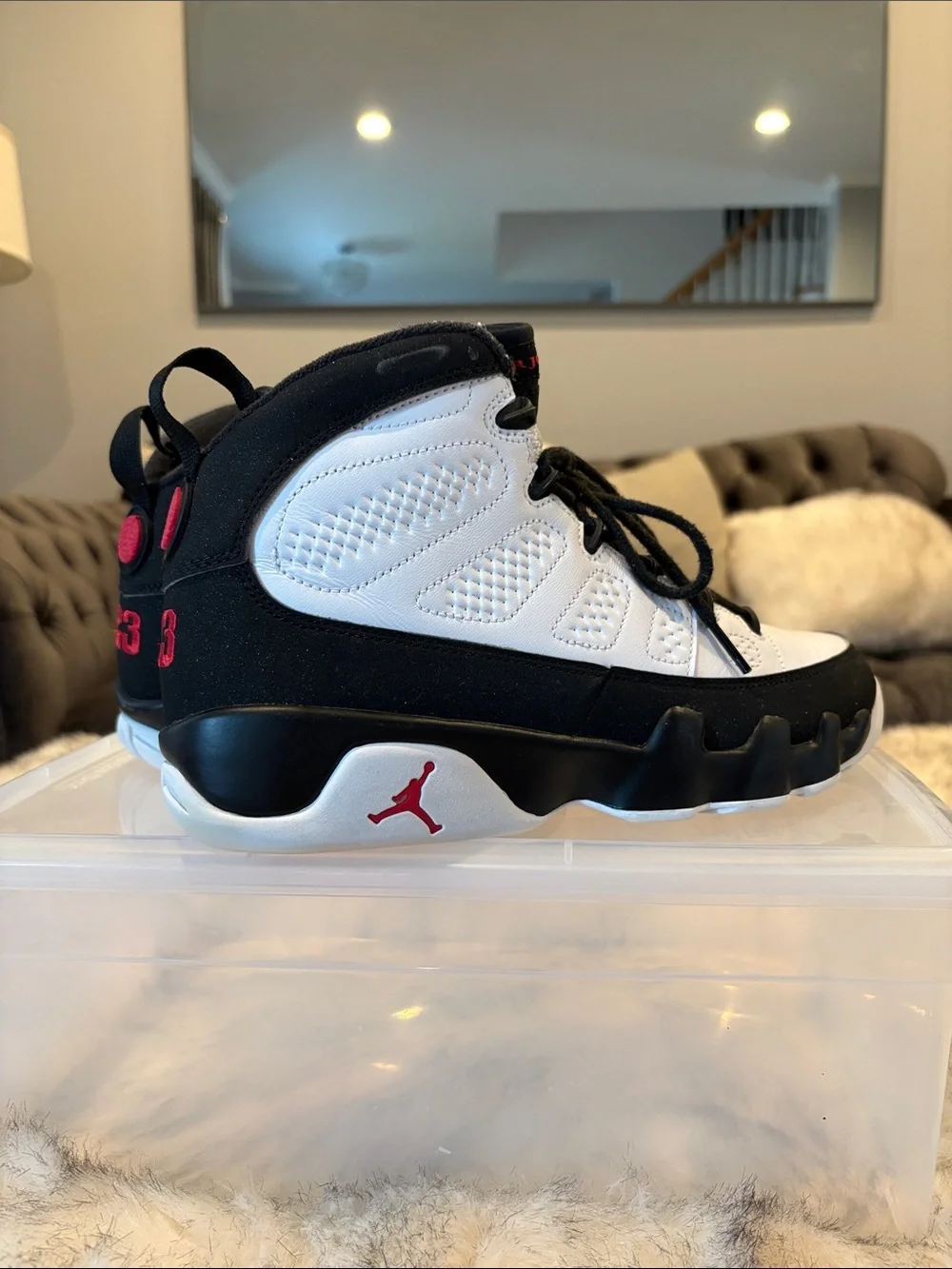 Jordan Retro High-Top Basketball Shoes — White/Black/Red - Picture 1 of 1